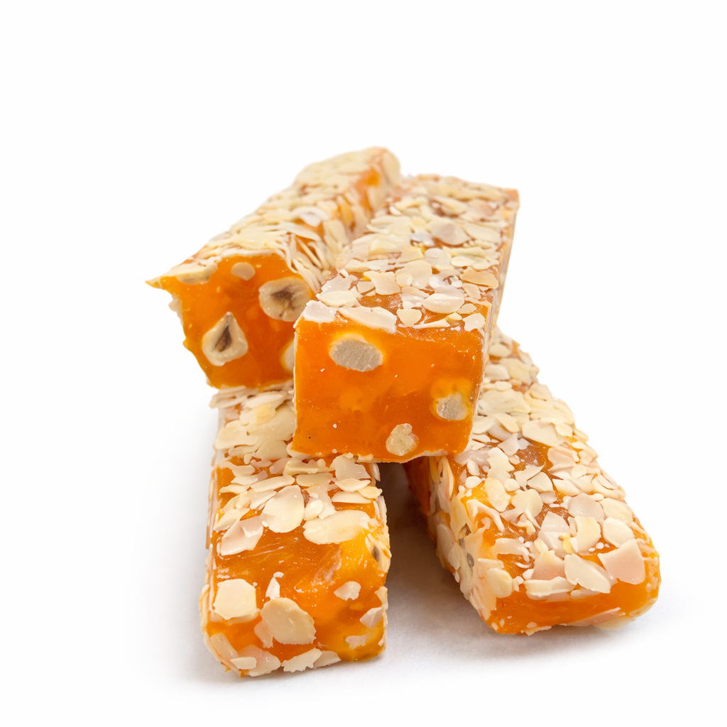 Turks fruit met sinaasappel en hazelnoot