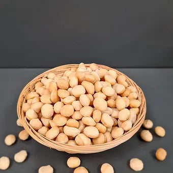 Makademya Fındıgı Bütün