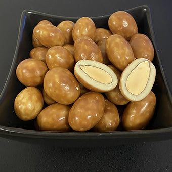 Amandelen met Tiramisu Chocolade