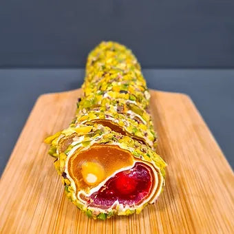 Antep fıstıklı ikiz sarma lokum